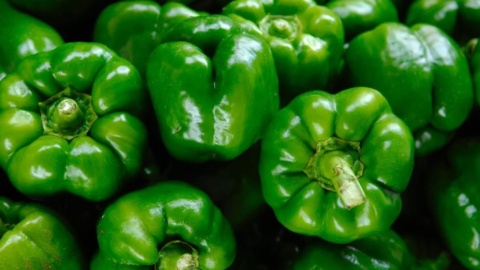 How To Cut Bell Peppers Like A Pro? Chef-Special Tricks Impresses Internet