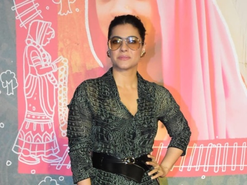 Kajol Shared A Photo With A Liquor Bottle Wrote I May Not Drink But Nothing Says I Ca Not Get A Good Laugh Out Of It – काजोल ने शराब की बोतल के साथ शेयर की फोटो, लिखा