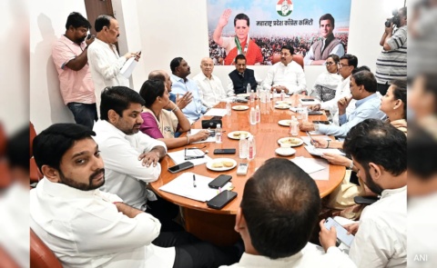 Maharashtra Congress Holds Strategy Session To Resolve Seat Sharing Issue