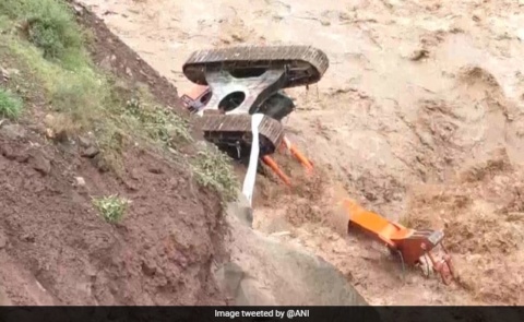 Landslide In Mumbai’s Ghatkopar, Some Huts Vacated; None Injured
